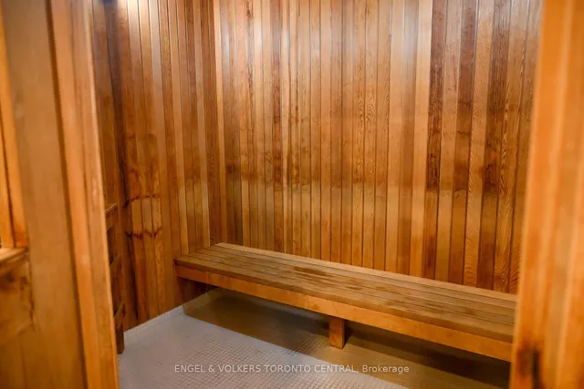 Additional image 33 of 770 Bay St Unit 2504