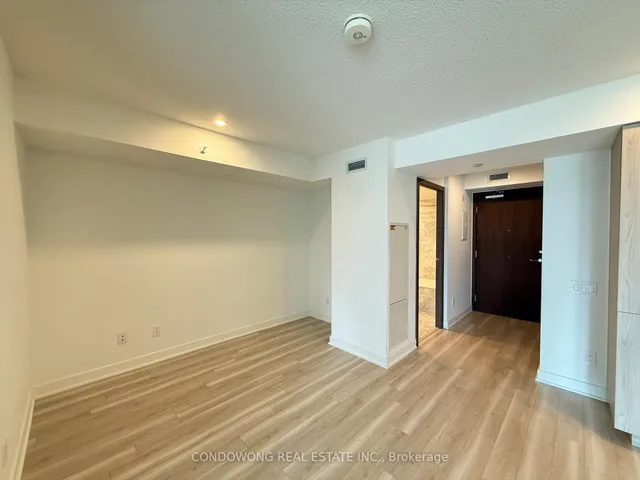 Additional image 6 of 19 Bathurst St Unit 1010