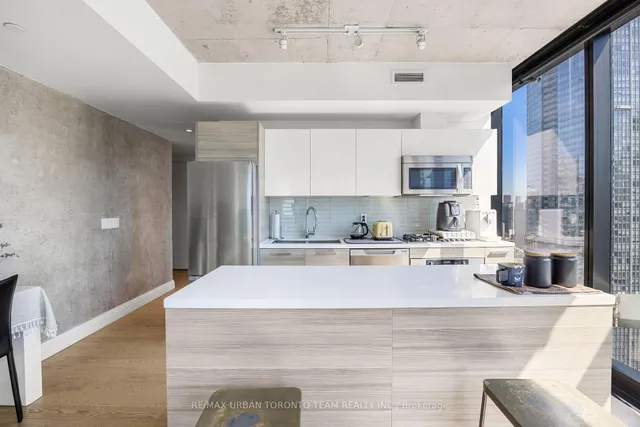 Additional image 7 of 224 King St Unit 2804