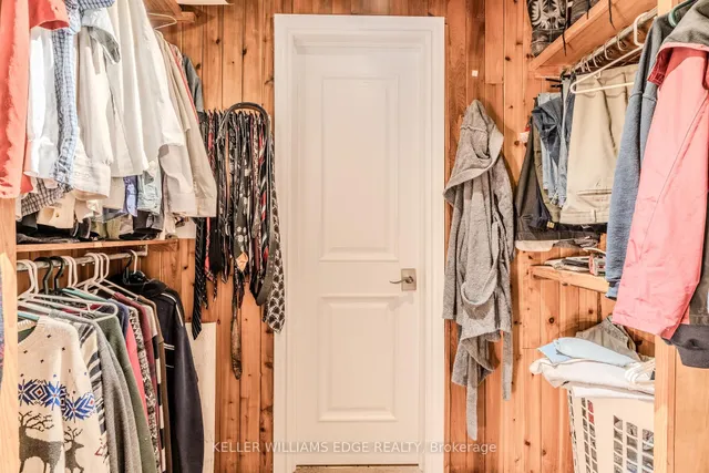 Additional image 24 of 1471 Paddington Crt