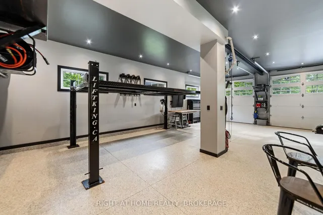 Additional image 40 of 515 Hamilton Dr