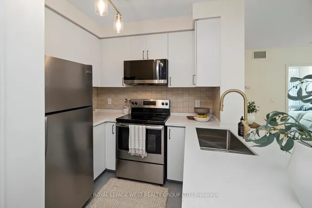 Additional image 11 of 5508 Yonge St Unit 202