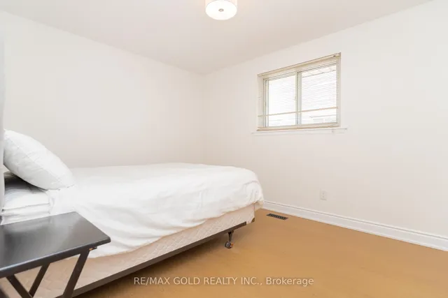 Additional image 25 of 24 Dorchester Dr