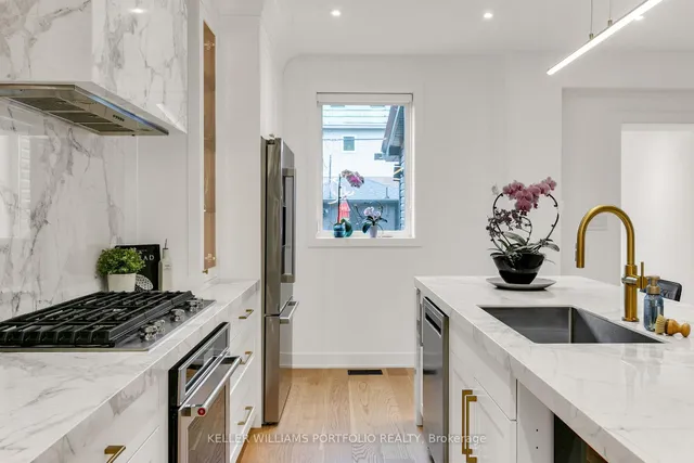 Additional image 11 of 231 Grace St