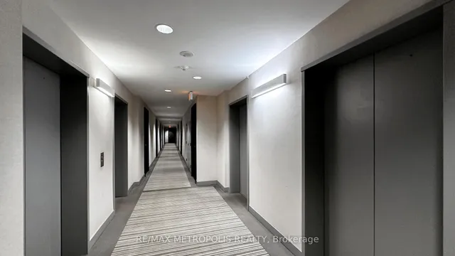 Additional image 8 of 105 The Queensway N/A Unit 2612