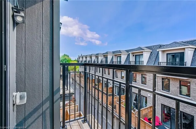 Additional image 22 of 41 Twenty Ninth St