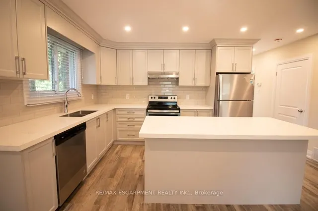 Additional image 7 of 130 West 34th St