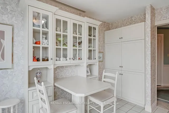 Additional image 16 of 2220 Lakeshore Rd Unit 23