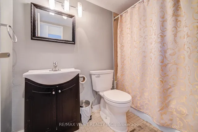 Additional image 33 of 44 Longbourne Dr Unit 606