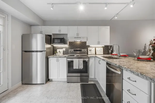 Additional image 9 of 1810 WALKERS Line Unit 307