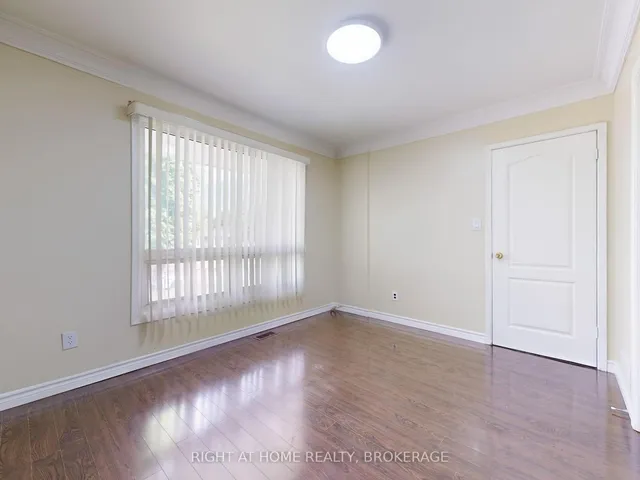 Additional image 16 of 3339 Victory Cres