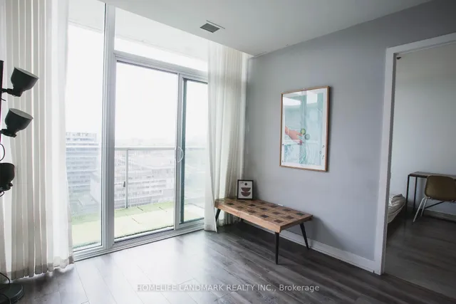 Additional image 9 of 160 Flemington Rd Unit 1522