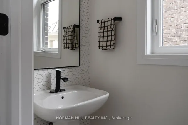 Additional image 12 of 283 Bethpage Dr