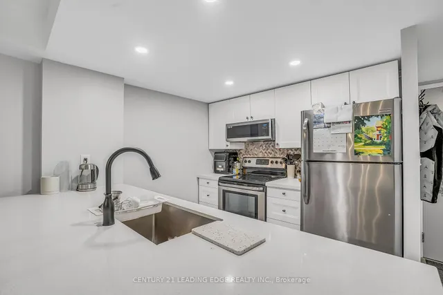 Additional image 9 of 705 King St Unit 805