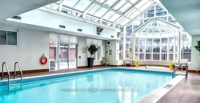 Additional image 25 of 28 Ted Rogers Way Unit 2902