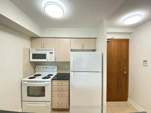 Additional image 42 of 35 Bales Ave Unit 309