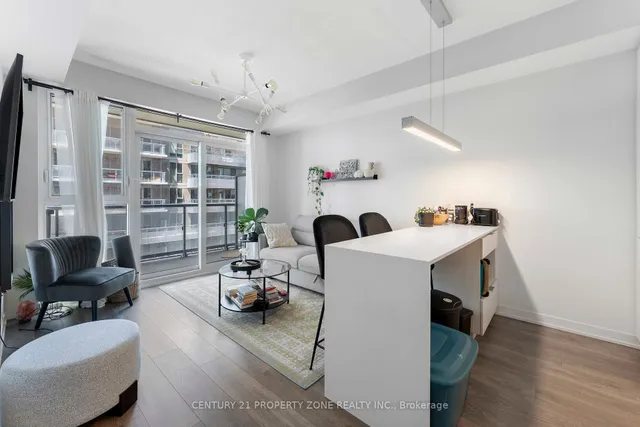 Additional image 10 of 20 Richardson St Unit 814