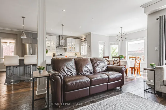 Additional image 17 of 19 Gwyn Crt