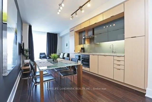 Additional image 4 of 300 Front St Unit 1813