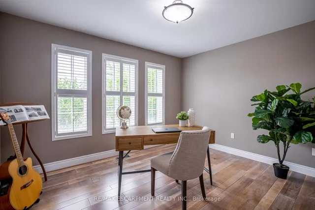 Additional image 20 of 70 ANDERSON Crt