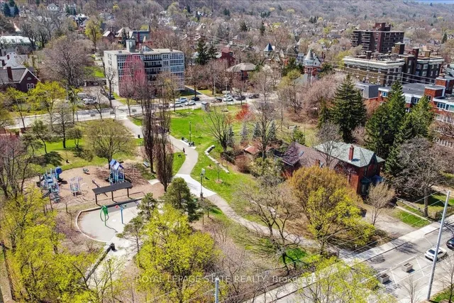 Additional image 41 of 81 Robinson St Unit 809