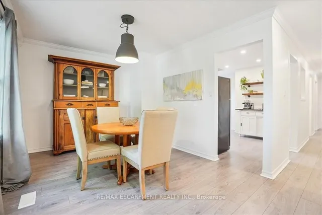 Additional image 12 of 2256 Sheffield Dr