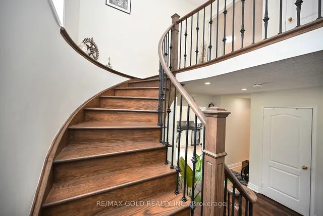 Additional image 17 of 34 Saintsbury Cres
