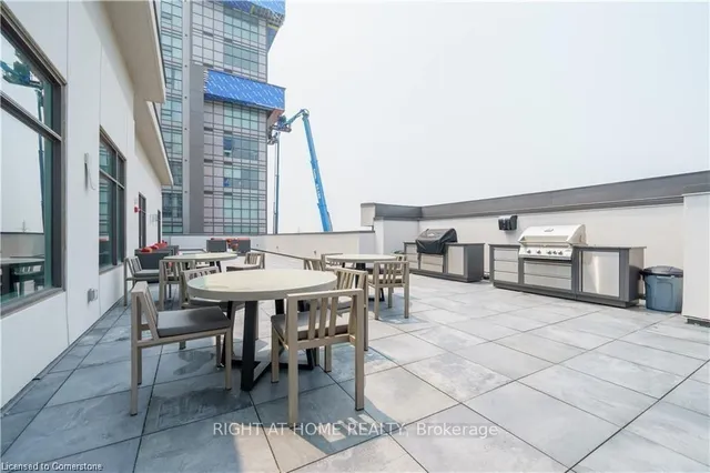 Additional image 44 of 450 Dundas St Unit 331