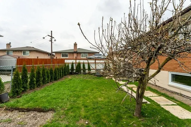 Additional image 40 of 110 Vittorito Ave