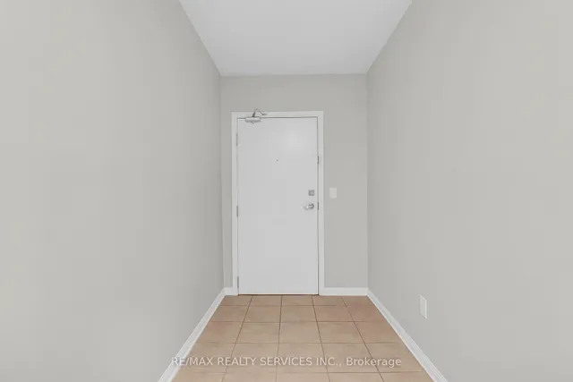 Additional image 13 of 60 Baycliffe Cres Unit 104