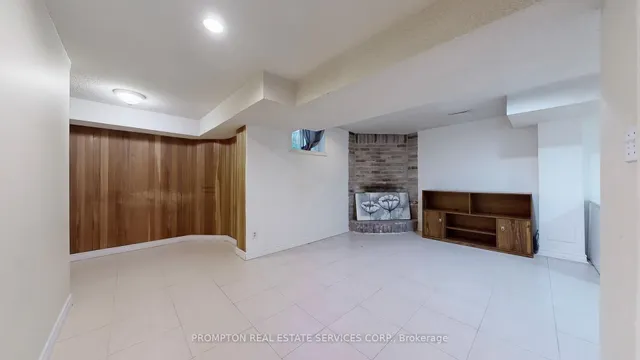 Additional image 10 of 409 Silverthorne Cres