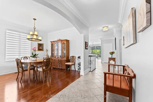 Additional image 8 of 36 Slipneedle St