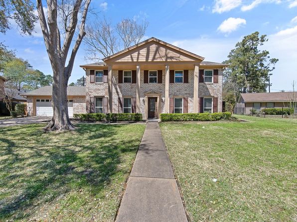 5906 Echo Lake Ln, Houston, TX 77069