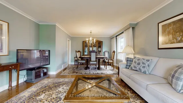 Additional image 11 of 1159 Glengrove Ave