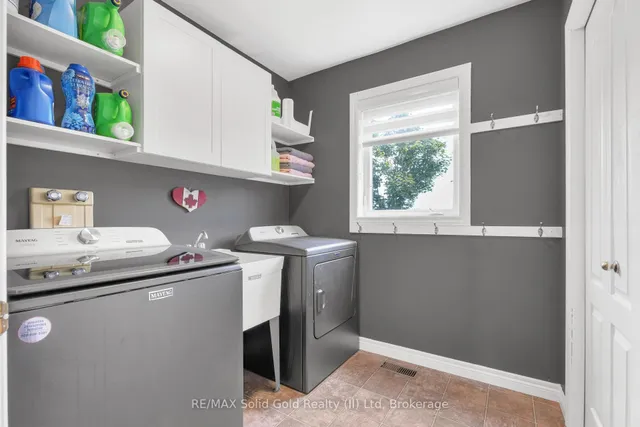 Additional image 21 of 2006 Huron Rd