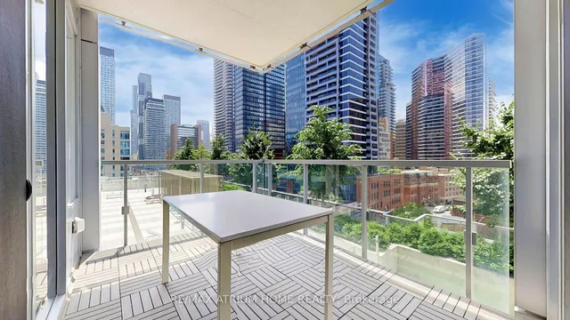 Additional image 32 of 1 Gloucester St Unit 715