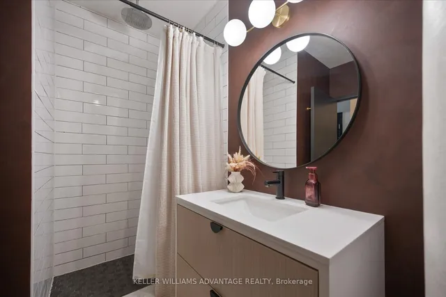 Additional image 6 of 233 Carlaw Ave Unit 302