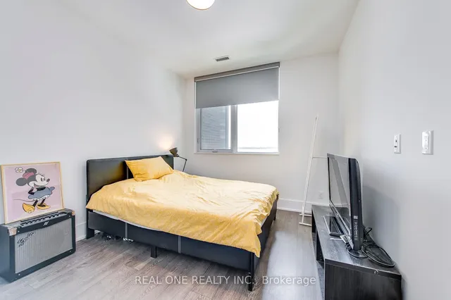 Additional image 20 of 1 Edgewater Dr Unit 612