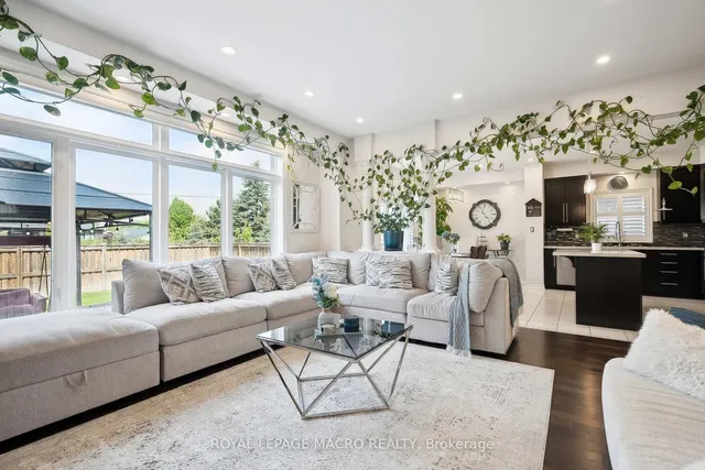 Additional image 16 of 80 Bellroyal Cres