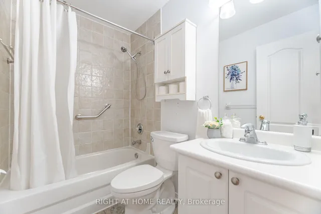 Additional image 31 of 41 Acores Ave