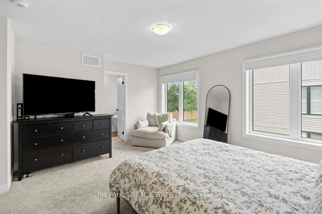 Additional image 28 of 94 Marion St