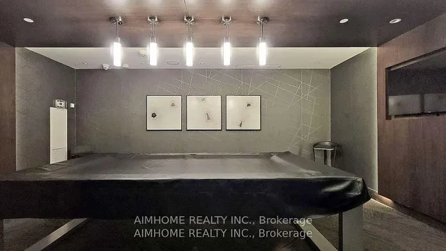 Additional image 27 of 255 Village Green Sq Unit 2004