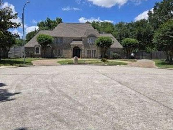 17518 Jackson Pines Dr, Houston, TX 77090