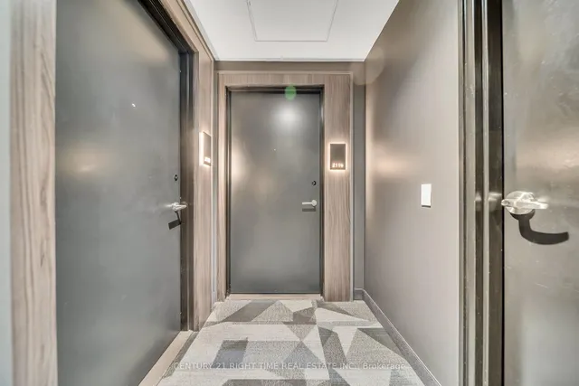 Additional image 7 of 15 Wellington St Unit 2112