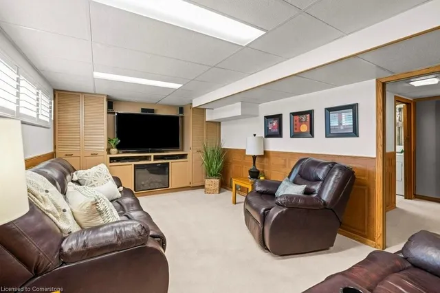 Additional image 18 of 77 Hill Crest