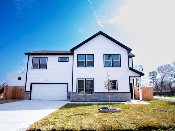2456 Walcott Ln, Houston, TX 77088