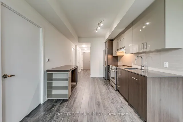 Additional image 11 of 188 Fairview Mall Dr Unit 216