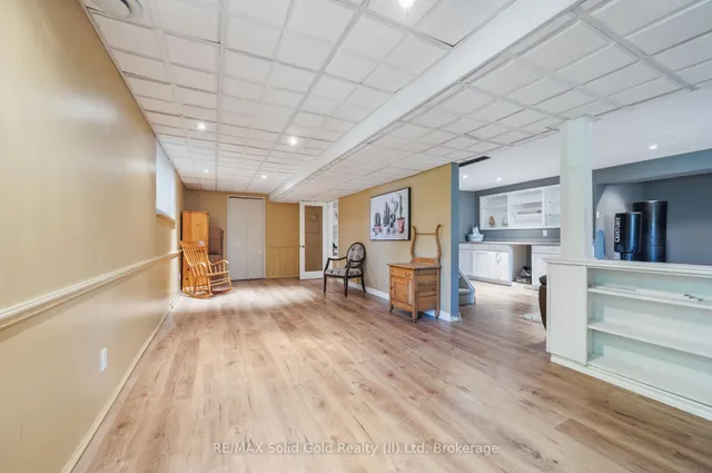 Additional image 32 of 44 Sandsprings Crt