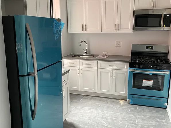 92 Nagle Ave #F5, New York, NY 10040