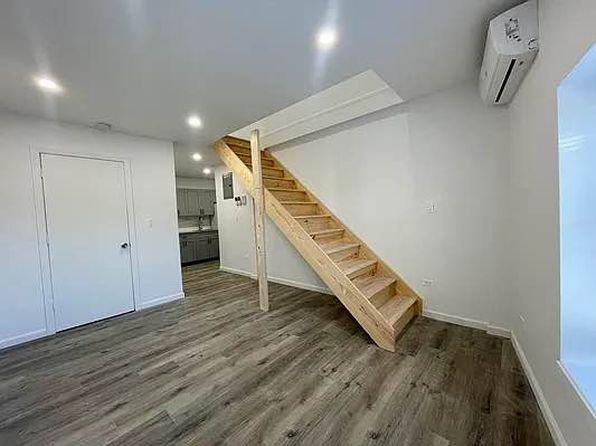 2590 Heath Ave #1A, Bronx, NY 10463